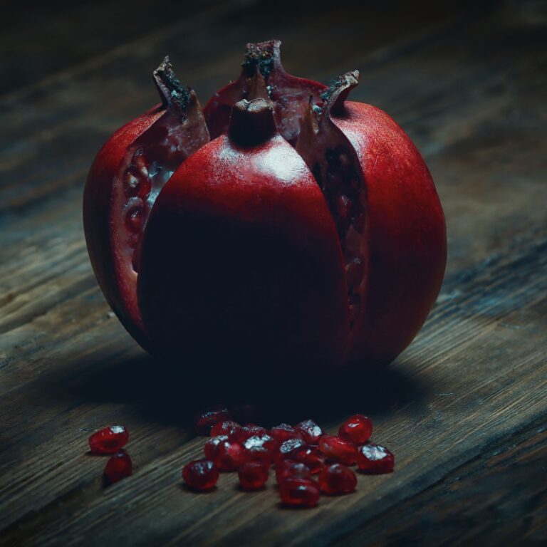 Pomegranate Noir Fragrance Oil