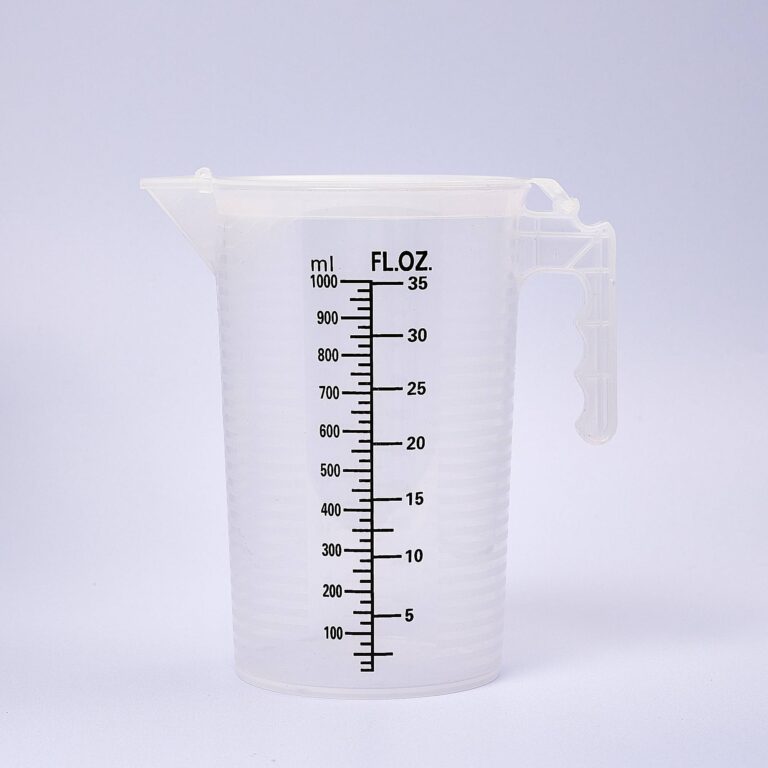Measuring Jug with Lid, 1L