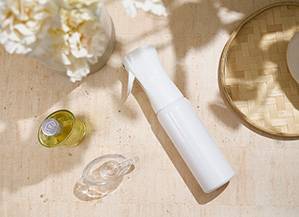 How To Make An Insect Repellent Room Spray Using Citronella