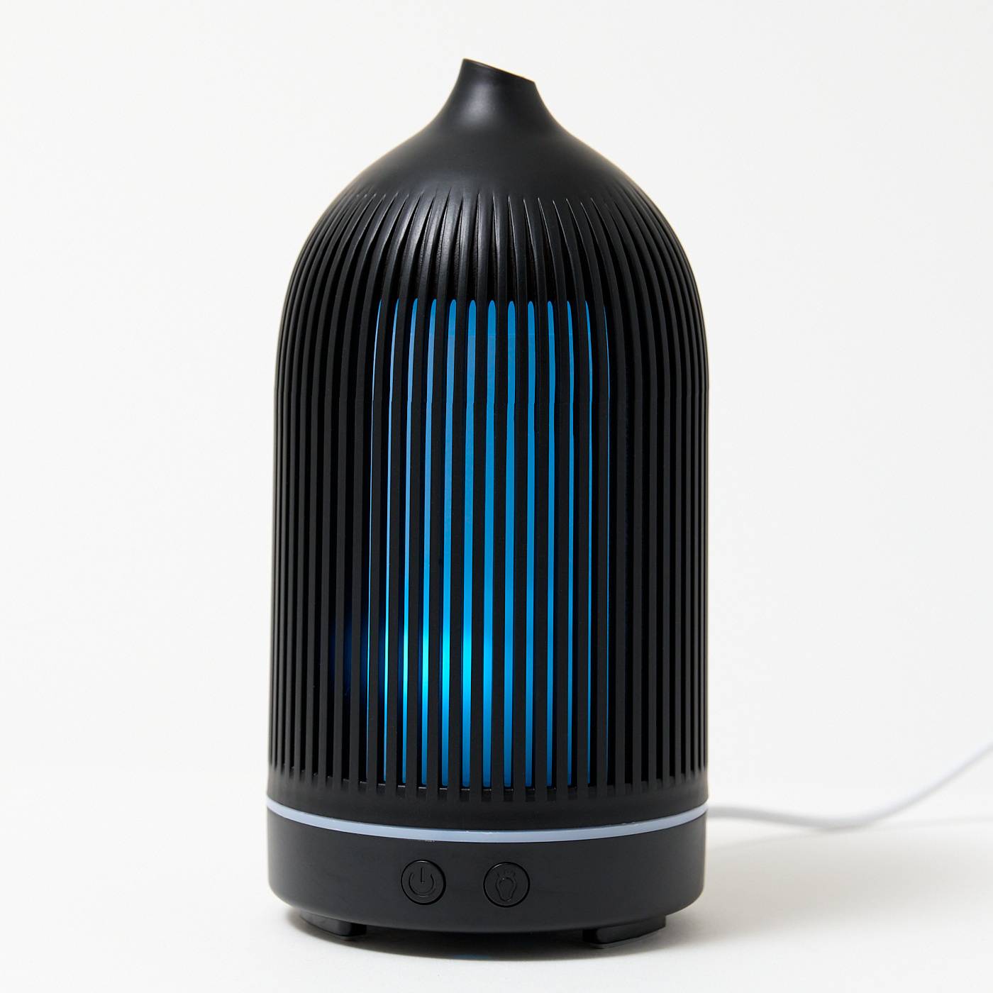 12547 Electric Plastic Black Ribbed Aroma Diffuser